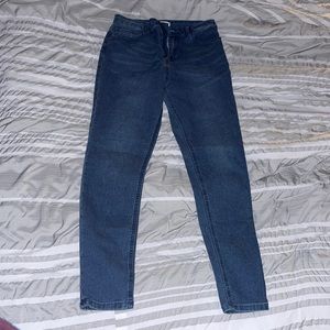 Forever 21 size 28 blue jean skinny jeans